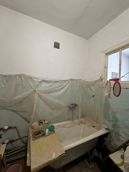 Продам 2х, 2/2, 49 кв.м. ул. Тохтарова, 76А.