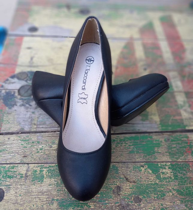 Туфли женские продам