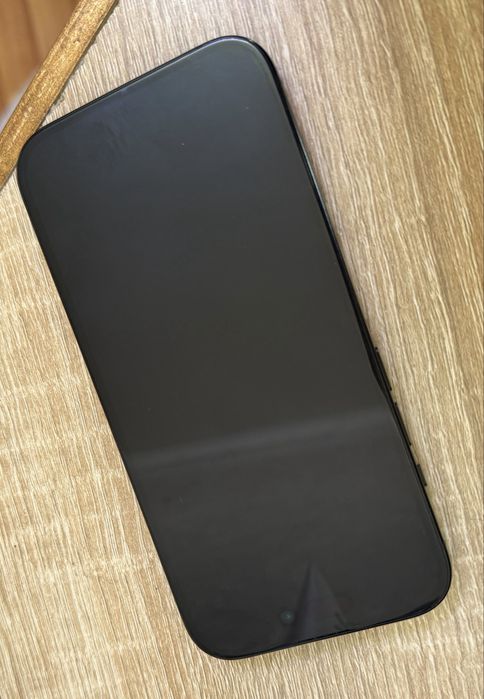 Продам iPhone 15
