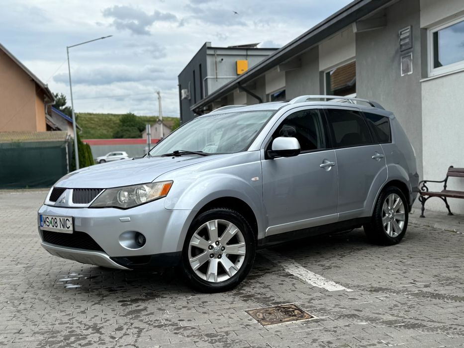 Mitsubishi Outlander 2.2