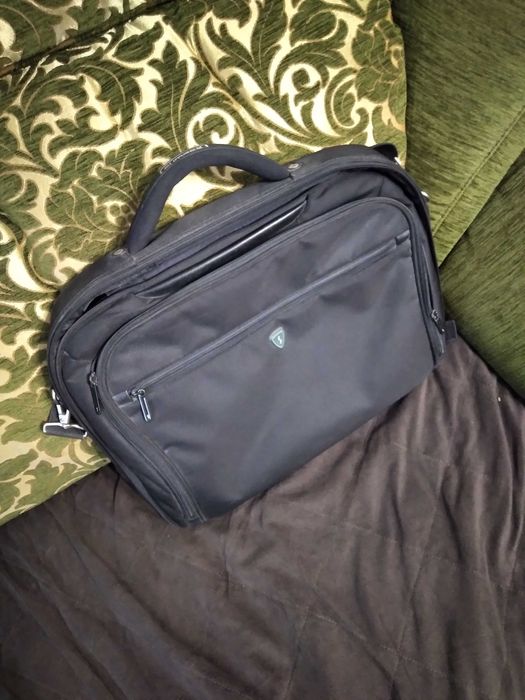 Ноутбук ASUS диагональ 15,6"