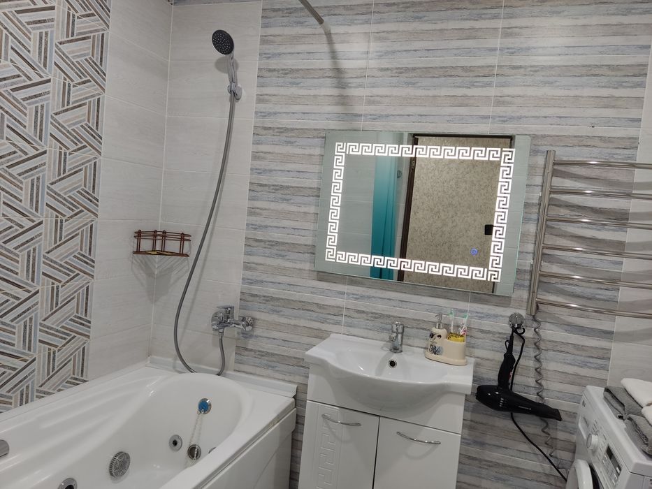 1-комн. кв. центр, класса *VIP*