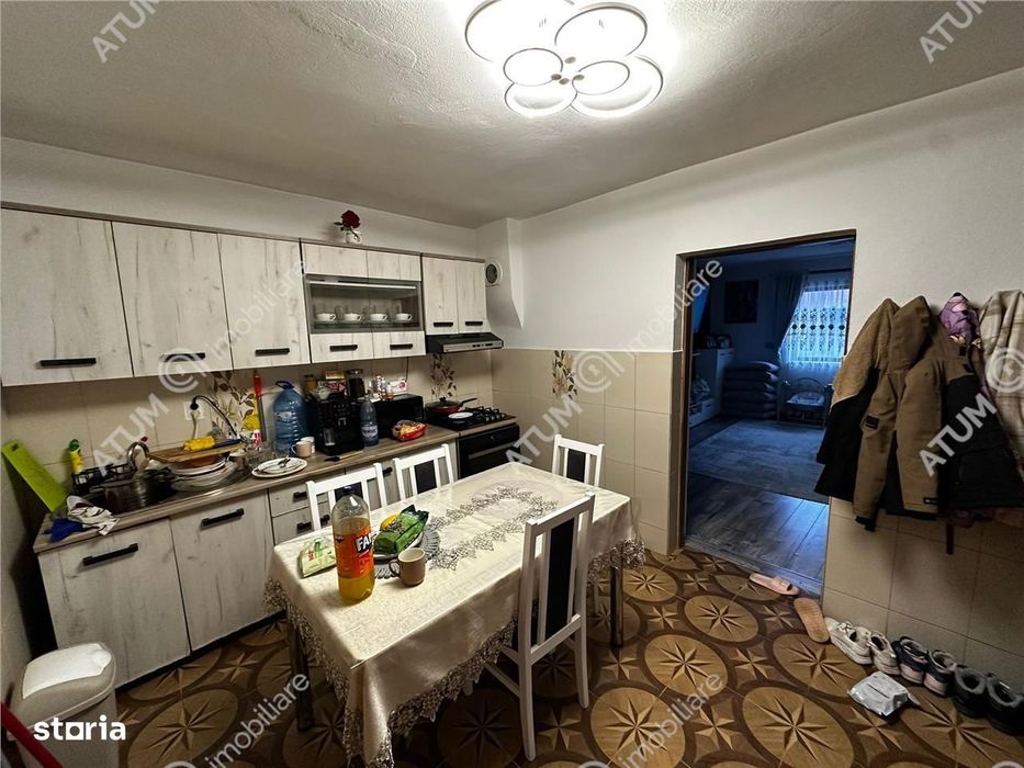 Casa individuala si teren de 863 mp in Cristian zona Primarie