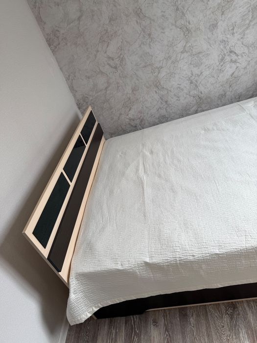 Продам кровать 2х60