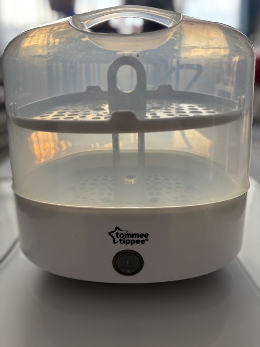 Tommee Tippee електрически парен стерилизатор