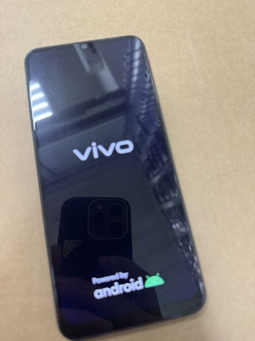 Продам Vivo Y16.