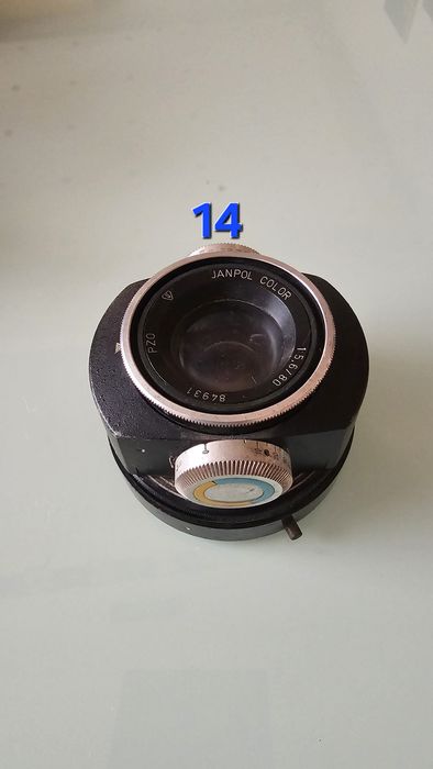 Голяма колекция винтидж фотоапарати, обективи и фотопринадлежности