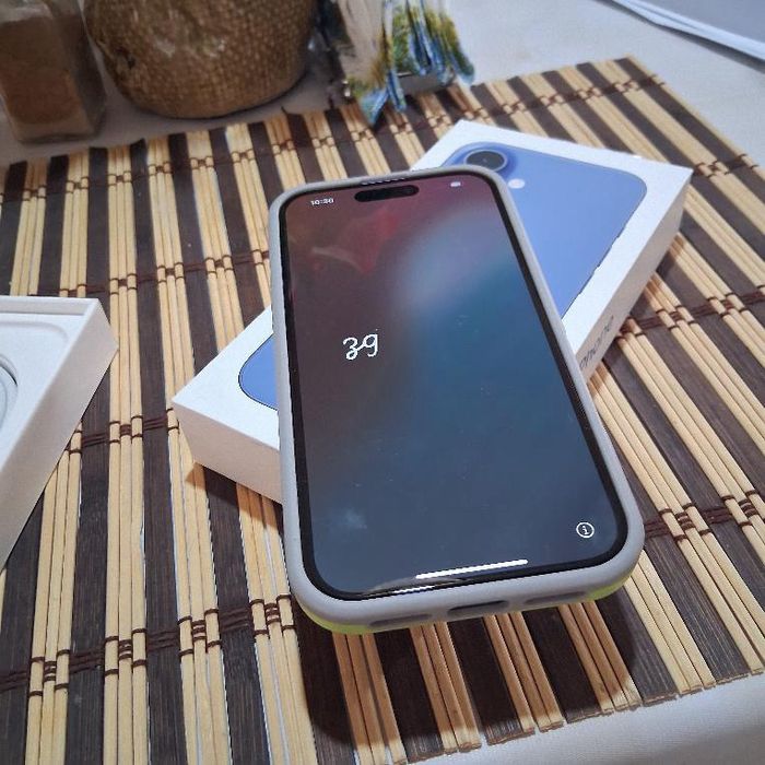Iphone 16 в перфектно състояние почти неизползван