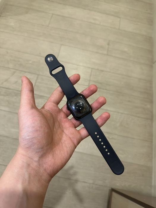 Продам эпл вотчи 9