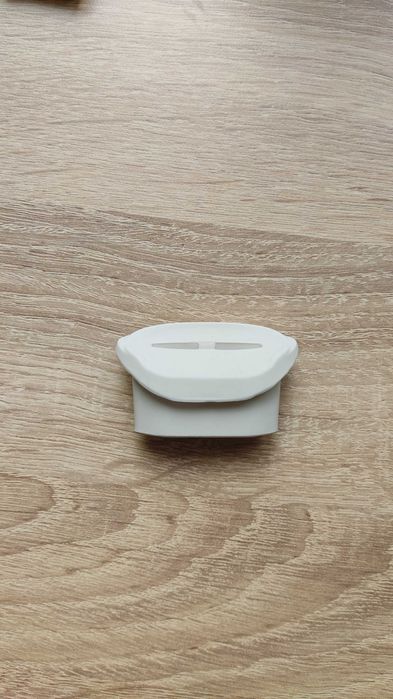 Мини ръчна прахосмукачка Philips FC6142