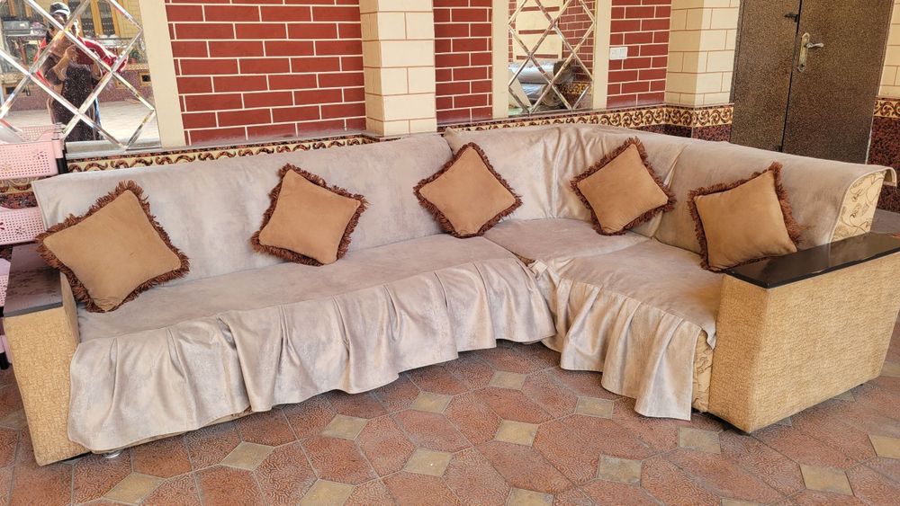 Уголок диван с чехлом