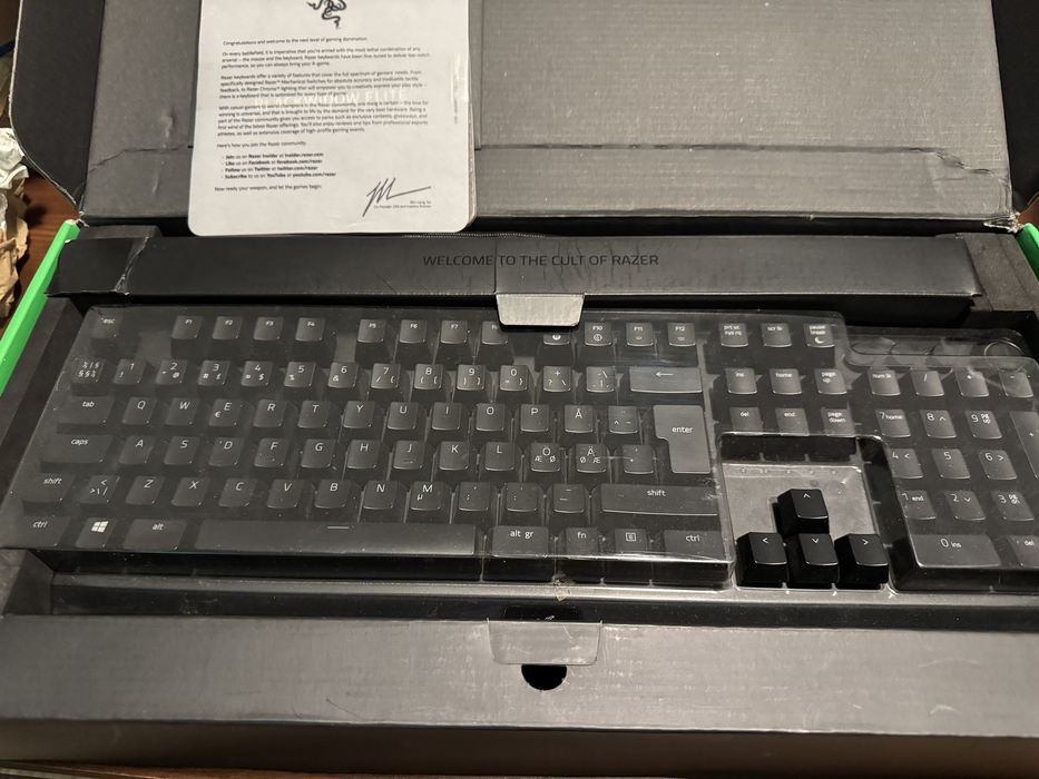 Tastatură Razer Blackwidow Wlite