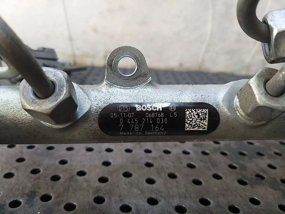 Rampa injectoare 2.0 d bmw seria 3 e90 0445214030 7787164