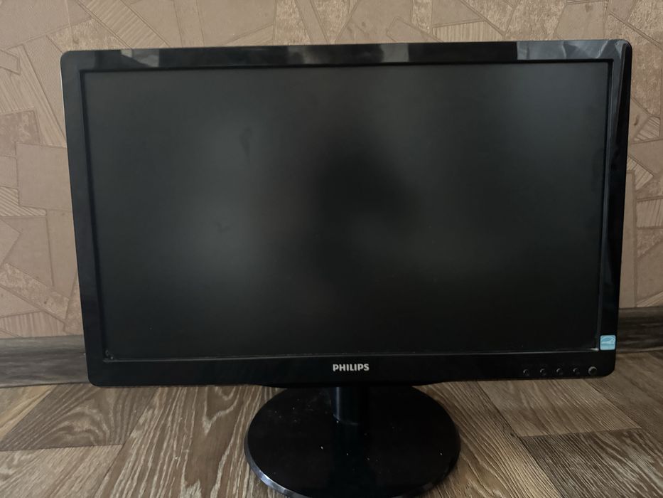 Монитор Philips