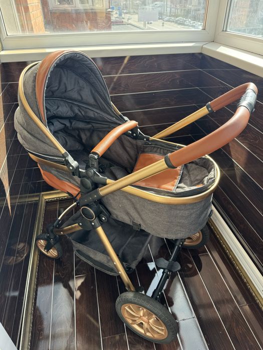 Продам детскую коляску