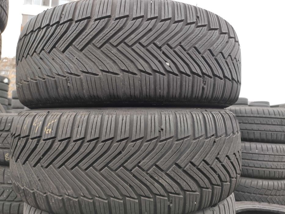 2бр Зимни гуми 215 60 16 - Michelin - DOT 2023 -