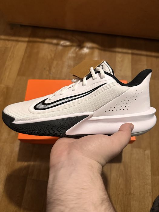 Nike Precision 7