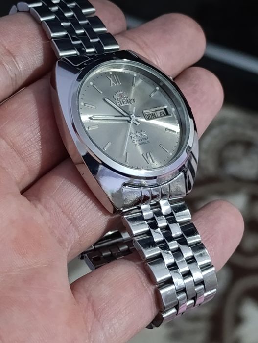 Orient японский соат сотилади