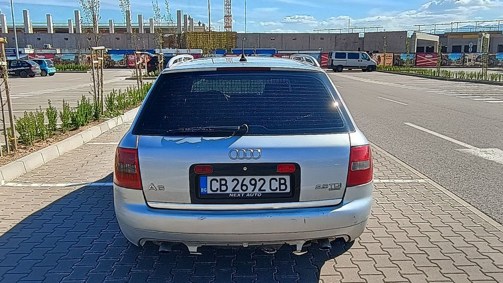 Audi A6 Avant Quattro 2.5TDI