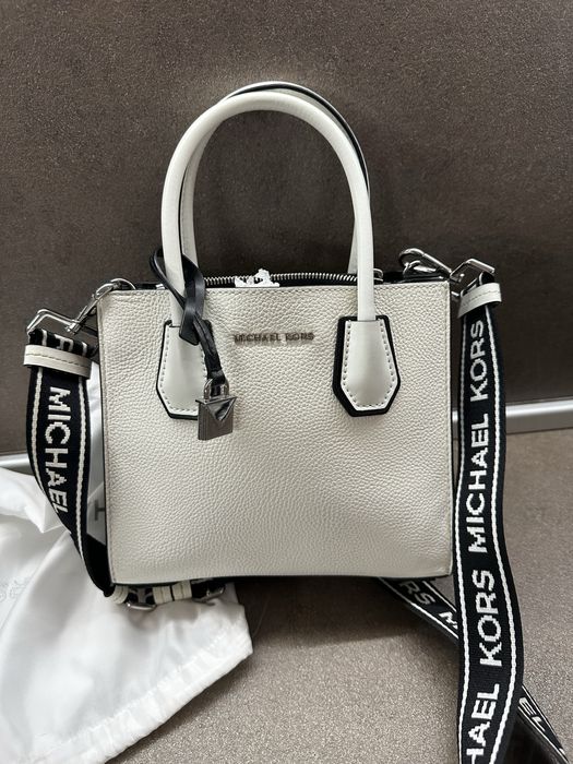 Michael Kors-дамска кожена чанта