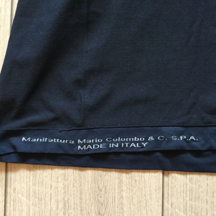 НОВА 100 % оригинална тъмно синя термо тениска COLMAR размер 3 ( S-M )