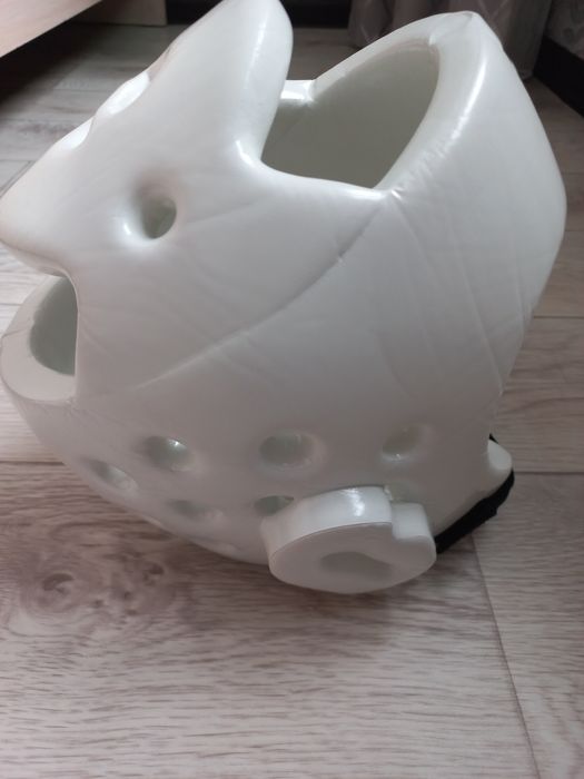 Продам шлем для таеквандо