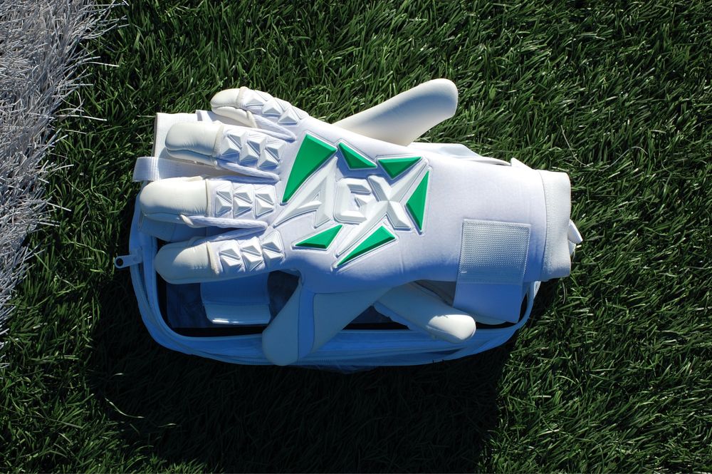 Вратарски ръкавици AGX