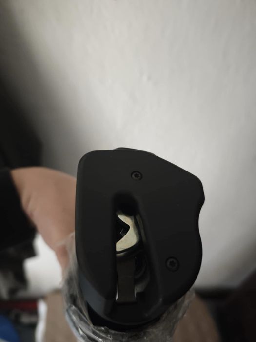 Вертикална щора за тойота корола комби 2021