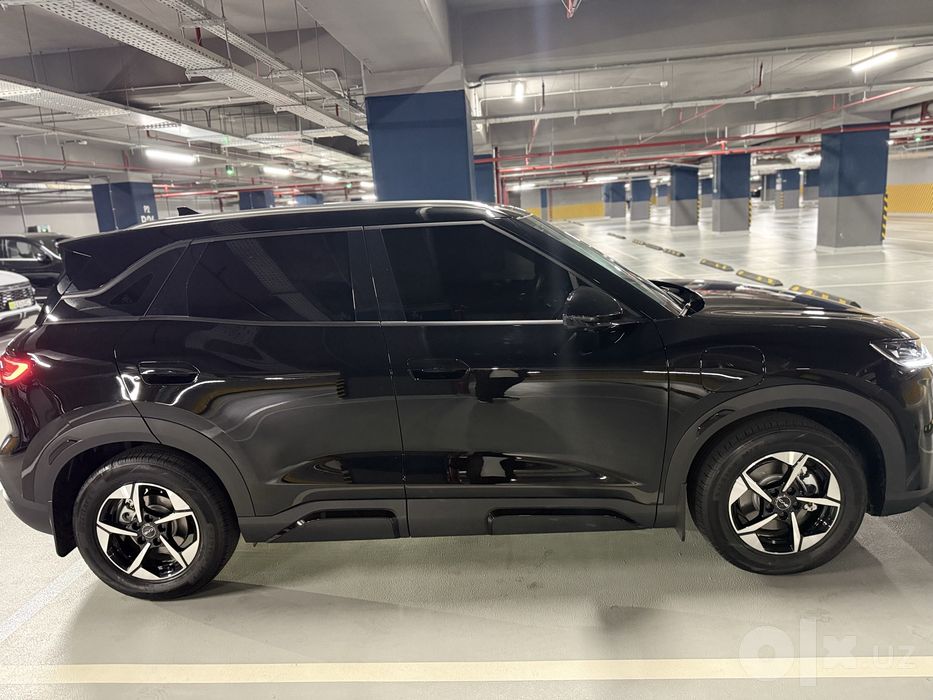 BYD Yuan Up Flagship EV 401 Electro car