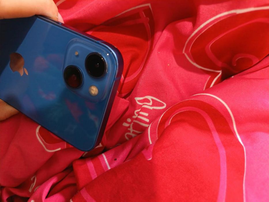 iph13blue,128gb,