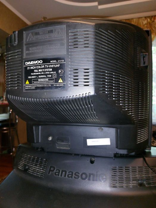 Телевизор Daewoo б/у в хорошем состоянии