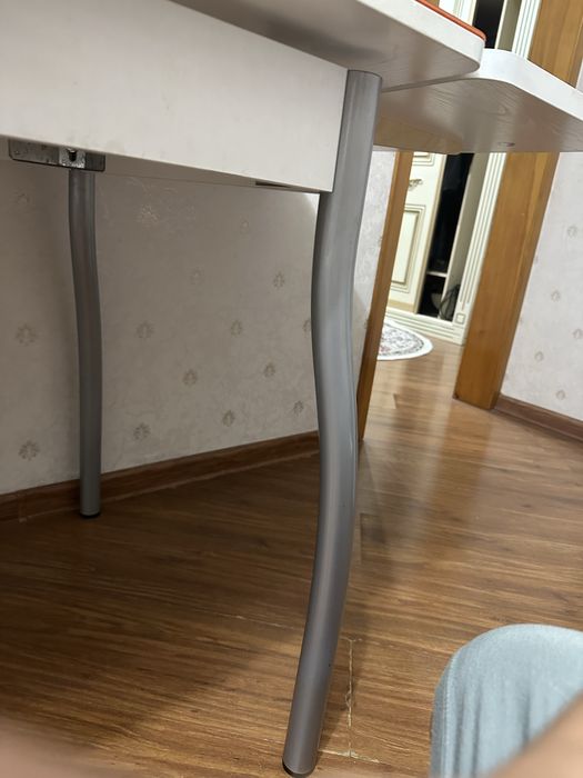 Кухонный раздвижной стол