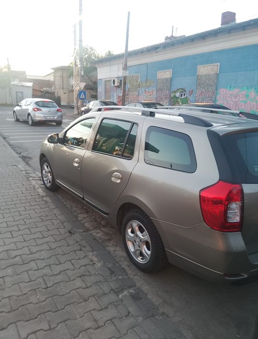 Dacia MCV De vânzare an 2014, motor 0,9 benzina gaz oglinzi electrice geamurile electric asistentă in rampă cotiera originala.