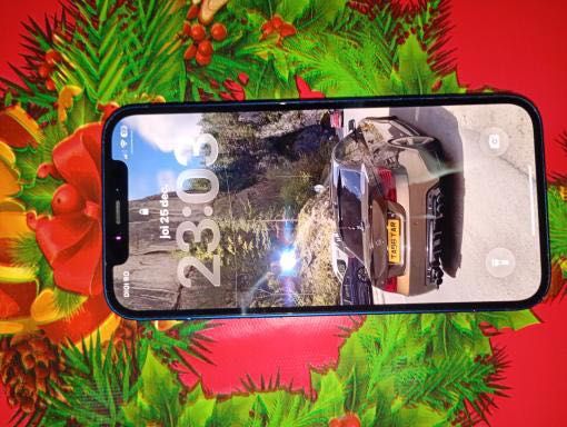 Vând sau schimb iPhone 12