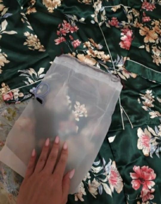 PIJAMALE noi verzi satin s 36 superbe set