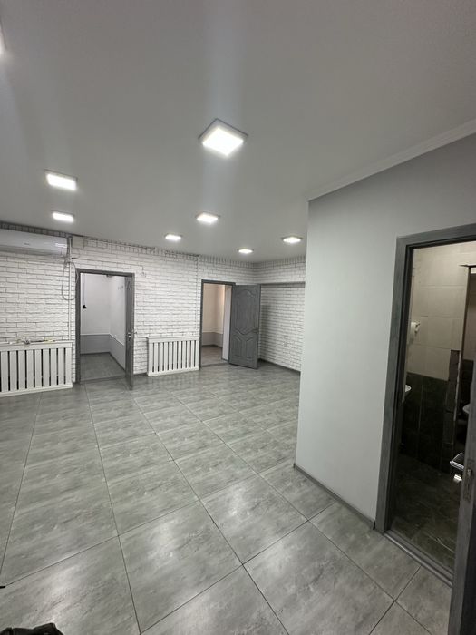 Сдается офисное помещение в центре города на первой линии