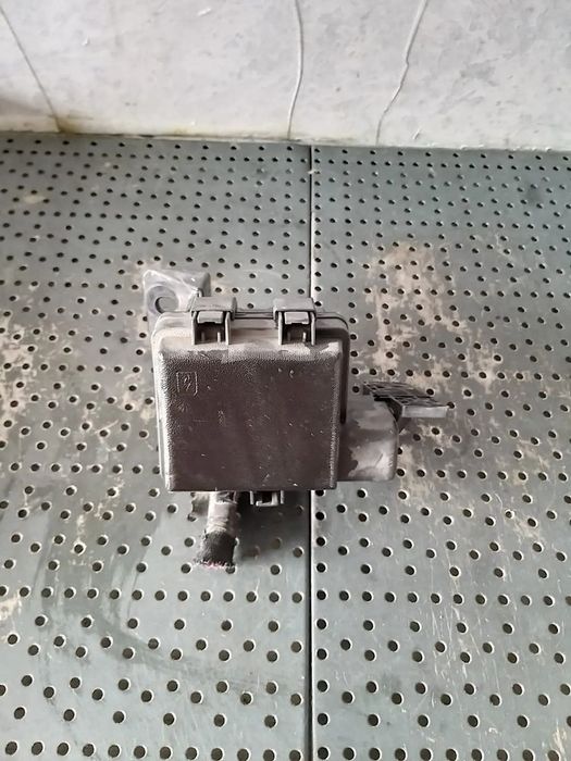 Panou sigurante 1.5 dci renault scenic 3 243880001r