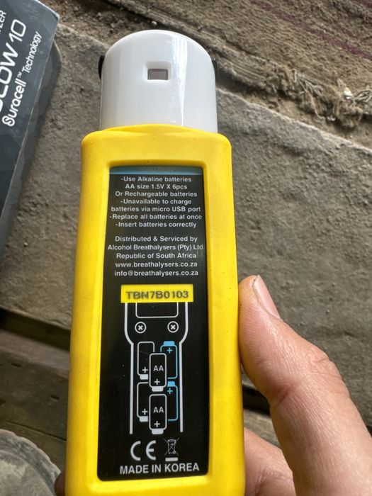 Продам корейский алкотестер торг есть
