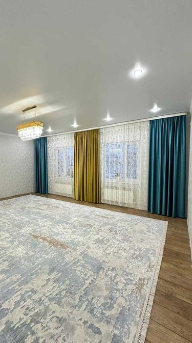 Просторный дом в мкр Умит (деркул)