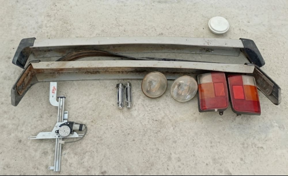 Продам 2 бампера от Нивы 2121 и все остальное бесплатно! ЗА ВСЕ 25.000