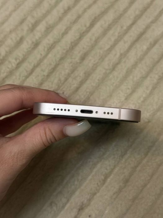 iPhone 13 розовый 128 гб