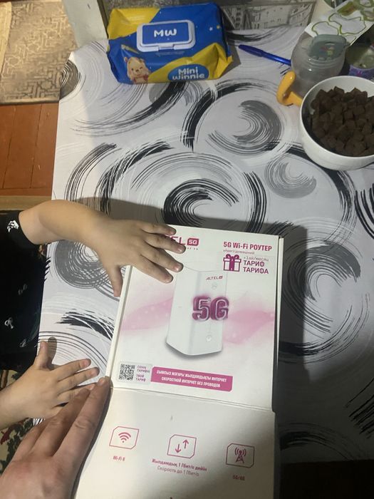 Вай фай роутер Алтел в комплекте