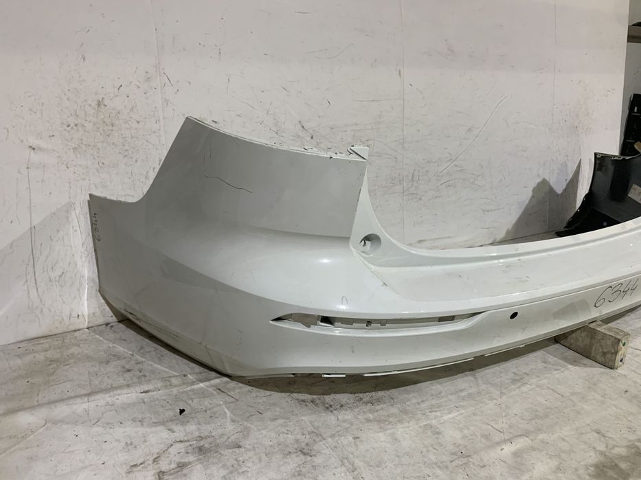 Bara spate Volvo V60, 2018, 2019, 2020, 2021, 2022, 2023.