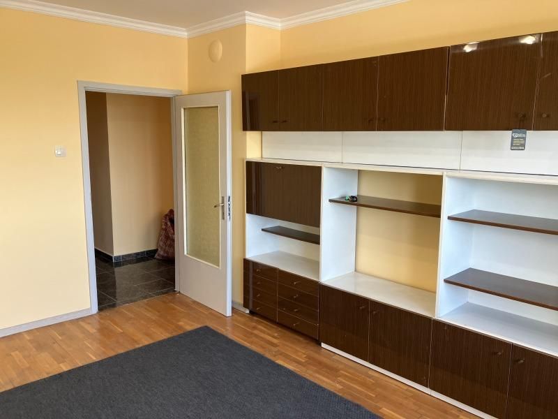 Дава се под наем Двустаен апартамент в София, Люлин 3 - 65 кв.м за 399 € - Снимка #4