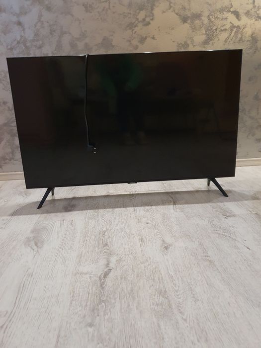 TV Led Smart 43" Samsung Crystal 108 cm,4K UHD