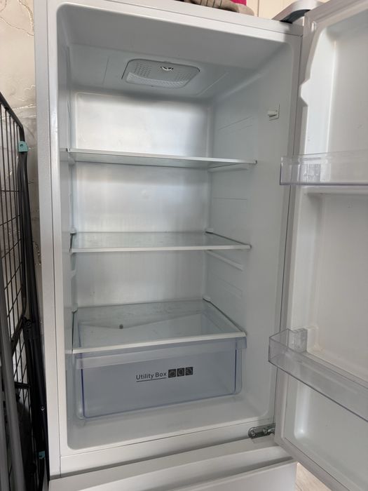 Холодильник марка: Almagreen