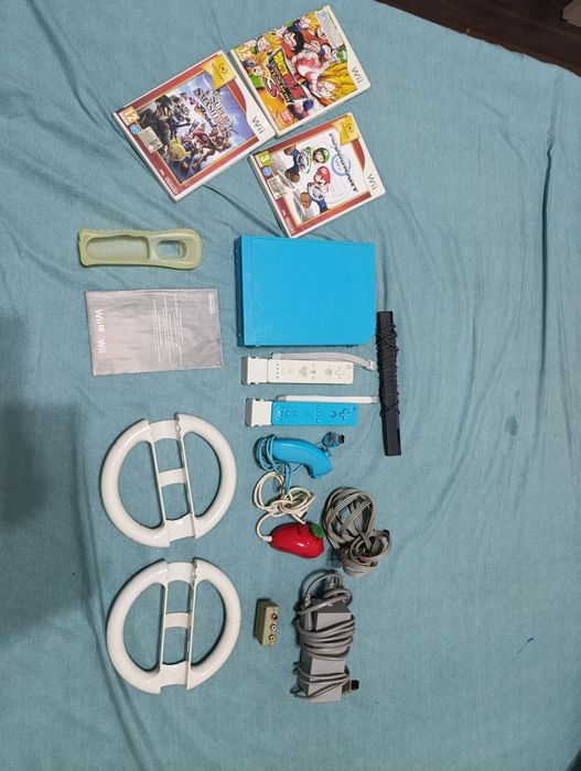 Продаю приставку Nintendo Wii 2011