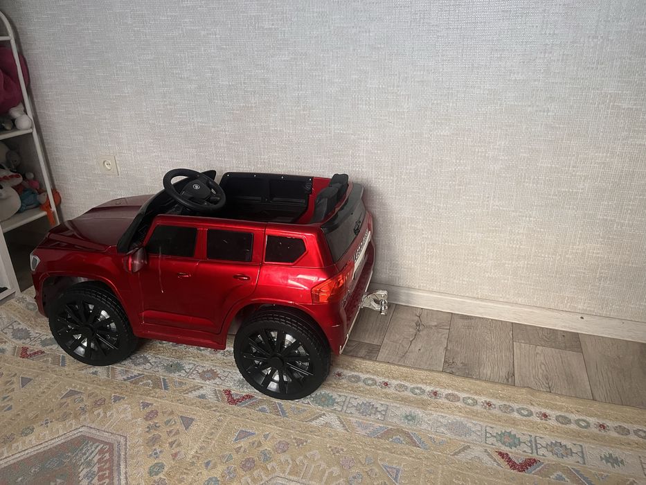 Продам машину