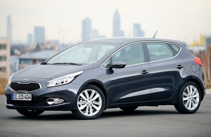Капот на Kia Ceed 13- Киа Сид 13-