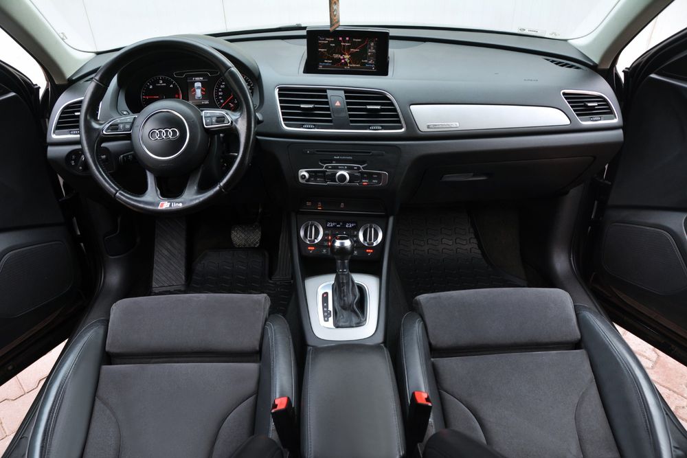Audi Q3 2×S-line Quattro 2.0 Tdi 177 CP FullLed 2013 Alcantara
